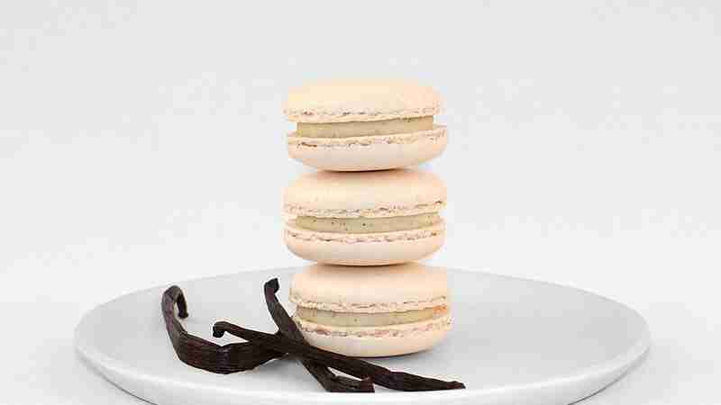 Macaron - Vanilla Macaron, tags: le pasticcerie - CC BY-SA